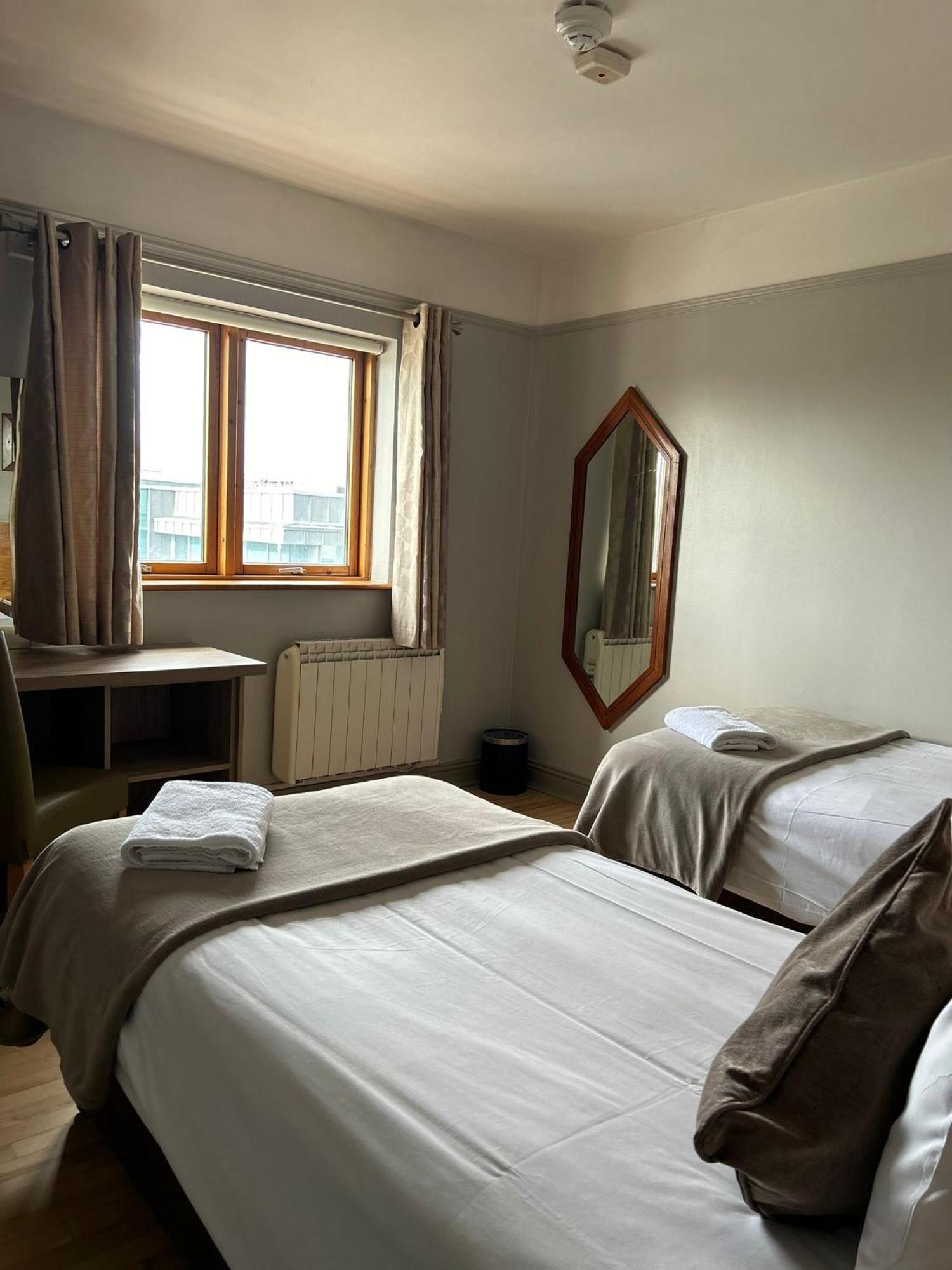 Gogartys Temple Bar Apartments Дъблин Екстериор снимка